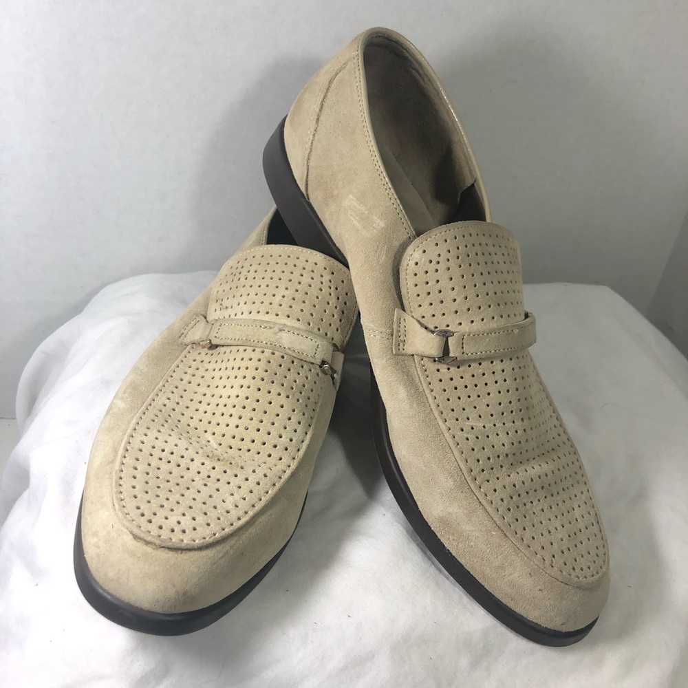 Hush Puppies Size 11 Slip On Loafer Cream Tan